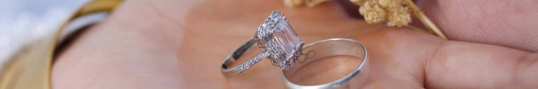 Ev Eşyaları ve Evin İhtiyaçları için Harcanan Ziynetlerin İadesi Talep Edilebilir mi - Kayseri Boşanma Avukatı - Anlaşmalı Boşanma Avukatı - Çekişmeli Boşanma Avukatı - Aile Hukuku Boşanma Davası - Türk Medeni Kanunu - Kayseri Avukat Zülküf Arslan Hukuk Bürosu