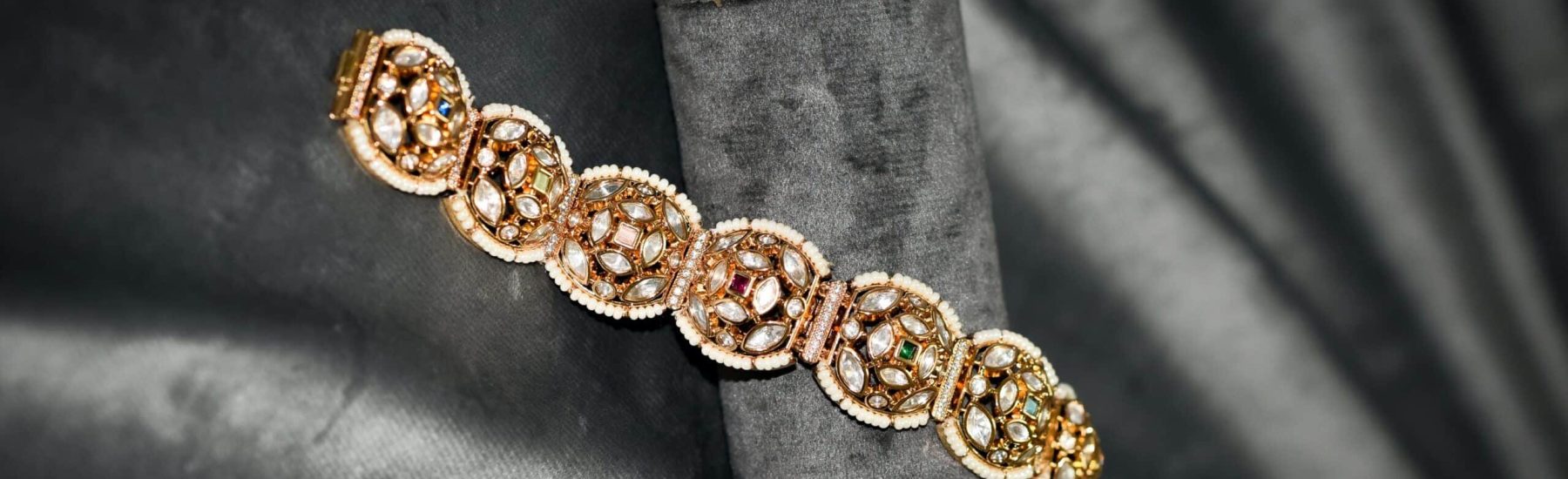 Nafaka, Tazminat ve Ziynet Alacağının Takibi ile ilgili Emsal Yargıtay Kararları - Kayseri Boşanma Avukatı - Anlaşmalı Boşanma Avukatı - Çekişmeli Boşanma Avukatı - Aile Hukuku Boşanma Davası - Türk Medeni Kanunu - Kayseri Avukat Zülküf Arslan Hukuk Bürosu