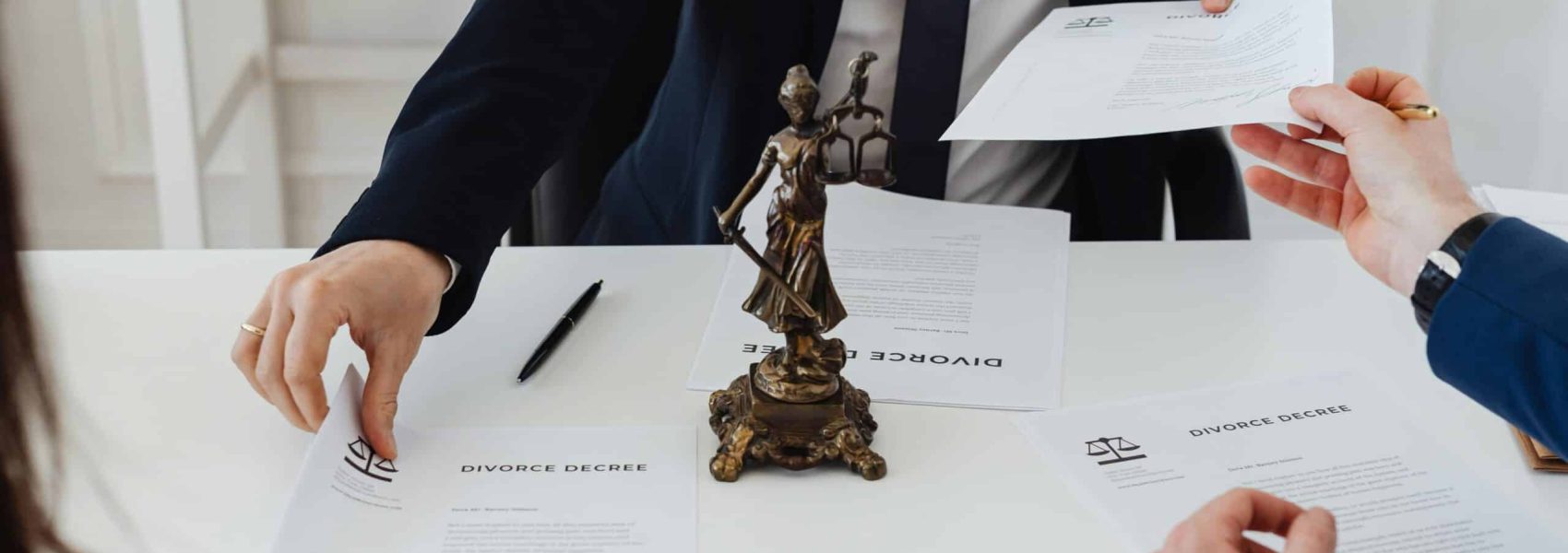 Boşanma Davasından Feragat Edilmesi – Kayseri Boşanma Avukatı – Anlaşmalı Boşanma Avukatı – Çekişmeli Boşanma Avukatı – Aile Hukuku Boşanma Davası – Türk Medeni Kanunu – Kayseri Avukat Zülküf Arslan Hukuk Bürosu Boşanma Davasından Feragat Edilmesi - Kayseri Boşanma Avukatı - Anlaşmalı Boşanma Avukatı - Çekişmeli Boşanma Avukatı - Aile Hukuku Boşanma Davası - Türk Medeni Kanunu - Kayseri Avukat Zülküf Arslan Hukuk Bürosu