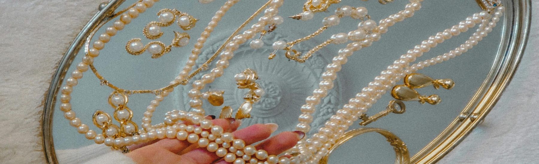 Ev Eşyaları ve Evin İhtiyaçları için Harcanan Ziynetlerin İadesi Talep Edilebilir mi - Kayseri Boşanma Avukatı - Anlaşmalı Boşanma Avukatı - Çekişmeli Boşanma Avukatı - Aile Hukuku Boşanma Davası - Türk Medeni Kanunu - Kayseri Avukat Zülküf Arslan Hukuk Bürosu