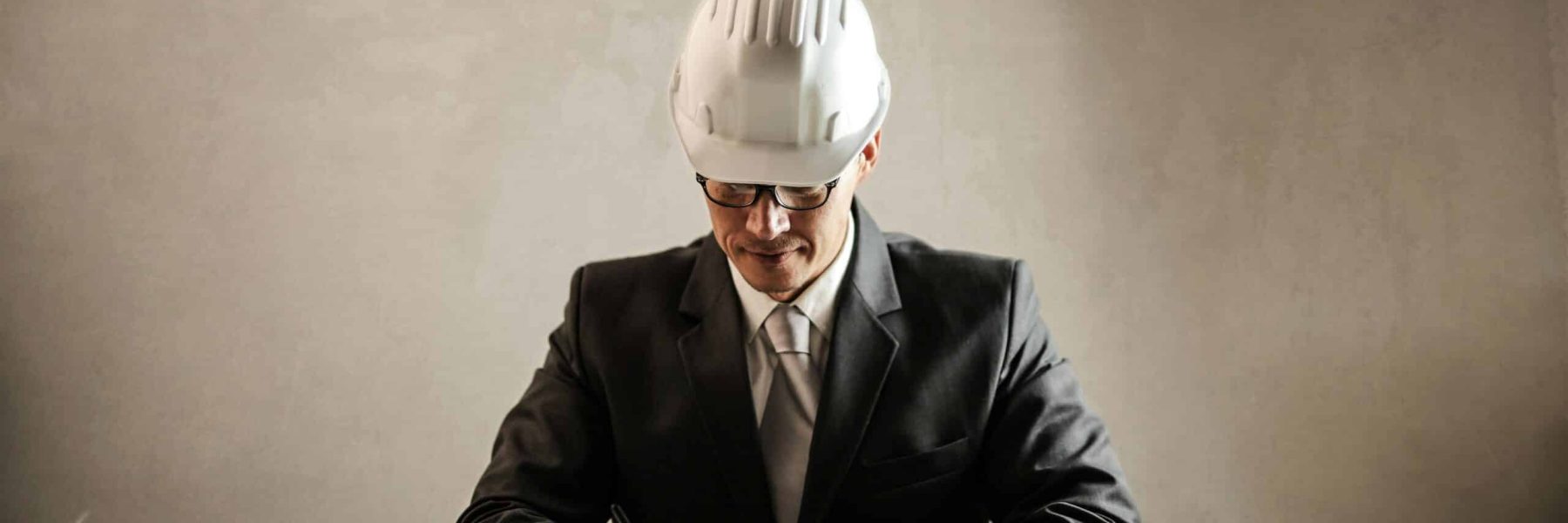 İşçilik Alacağı Davası Devam Ederken İşverenin İflas Etmesi - Kayseri İş Hukuku Avukatı - Kayseri İşçi Avukatı - Kayseri İşçilik Alacakları Avukatı - Kayseri İcra Avukatı - Kayseri İflas Avukatı -Kayseri Avukat Zülküf Arslan Hukuk Bürosu