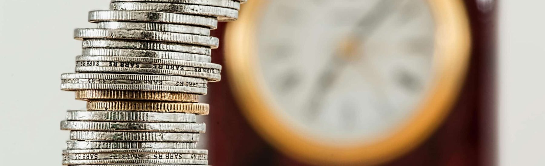 Anayasa Mahkemesi, faiz miktarının sözleşmeyle tespit edilmediği durumlarda kanuni faiz oranı uygulanmasına ilişkin 3095 sayılı Kanun’da yer alan düzenlemenin iptaline karar vermiştir - Kayseri Borçlar Hukuku Avukatı - Kayseri Ticaret Avukatı - Kayseri İcra Avukatı -AYM Bireysel Başvuru Avukatı - Anayasa Mahkemesi Bireysel Başvuru Avukatı - Anayasa Mahkemesi Kararları - Kayseri Avukat Zülküf Arslan Hukuk Bürosu