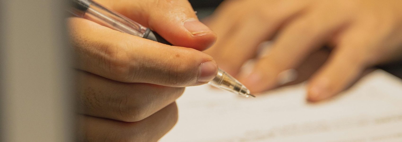 Hacze Muvafakat: Sgk Tarafından Bağlanan Gelir, Aylık ve Ödeneklerin Haczine İlişkin Muvafakatın Geçerli Olabilmesi İçin İcra Takibinin Kesinleşmesi Gerekir - İcra ve İflas Kanunu - Kayseri İcra Avukatı - İcra Mahkemesi - Kayseri Banka Avukatı - Kayseri Avukat Zülküf Arslan Hukuk Bürosu