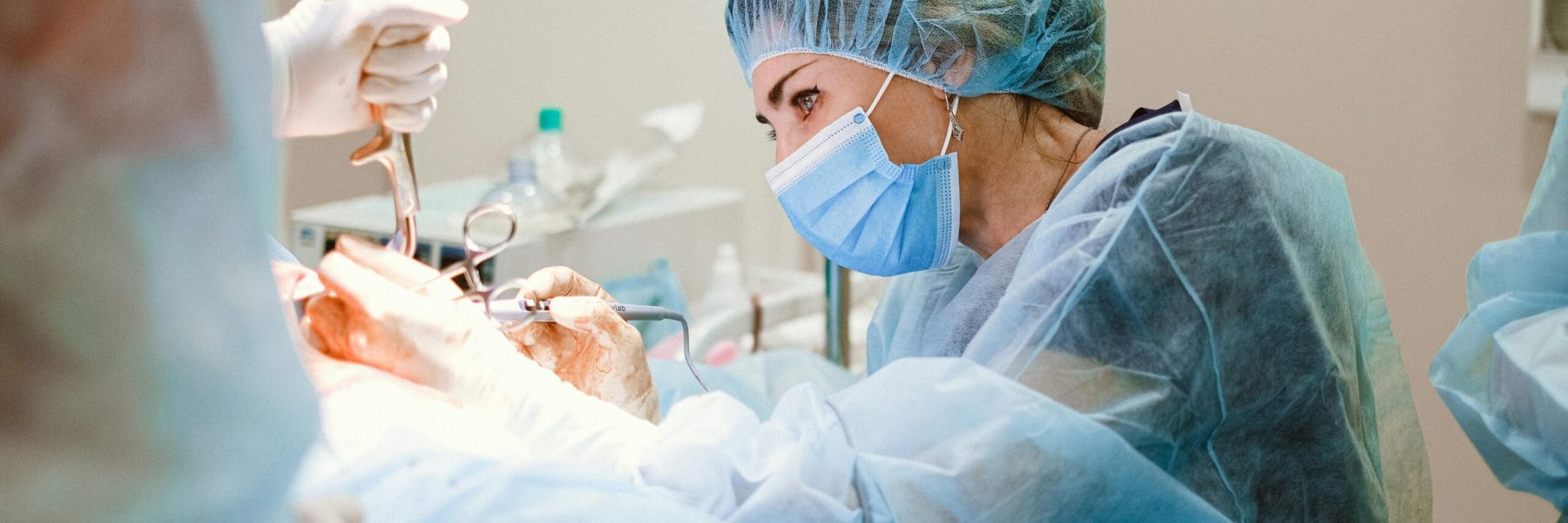 Tam Teşekküllü Üniversite Hastanelerinden Rapor Alınarak Tıbbın Gerek ve Kurallarına Göre Doktor Hatası veya İhmalinin Bulunup Bulunmadığının Araştırılması - Kayseri Sağlık Hukuku Avukatı - Kayseri Malpraktis Avukatı - Kayseri Avukat Zülküf Arslan Hukuk Bürosu